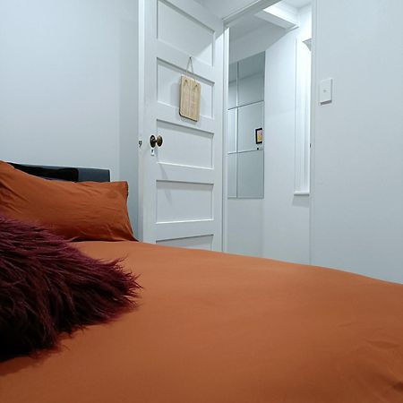 Bright & Comfy Stay In Newly Renovated Home With Parking Auckland Eksteriør billede